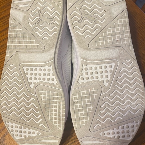 White Puma sneakers - Picture 3 of 4